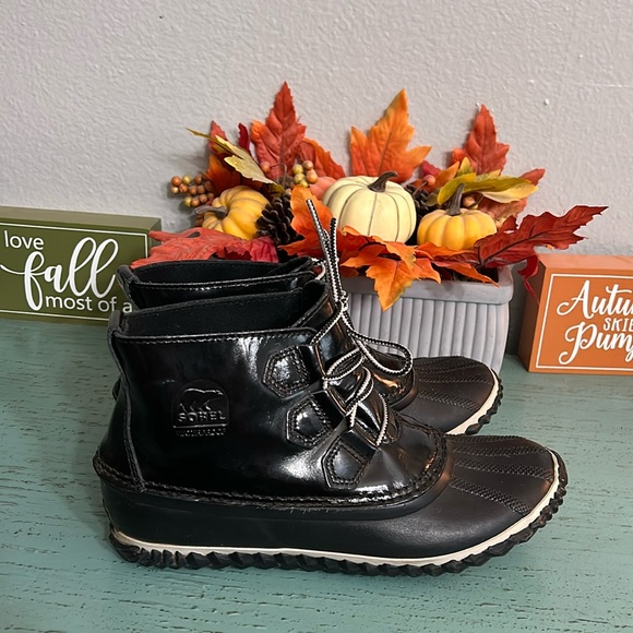 Sorel Shoes - Sorel Out N About boots SZ8